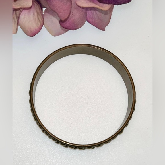 Vintage Dot Dot Brass Bangle Bracelet. Bracelet measures 2 5/8” across opening - Picture 2 of 4